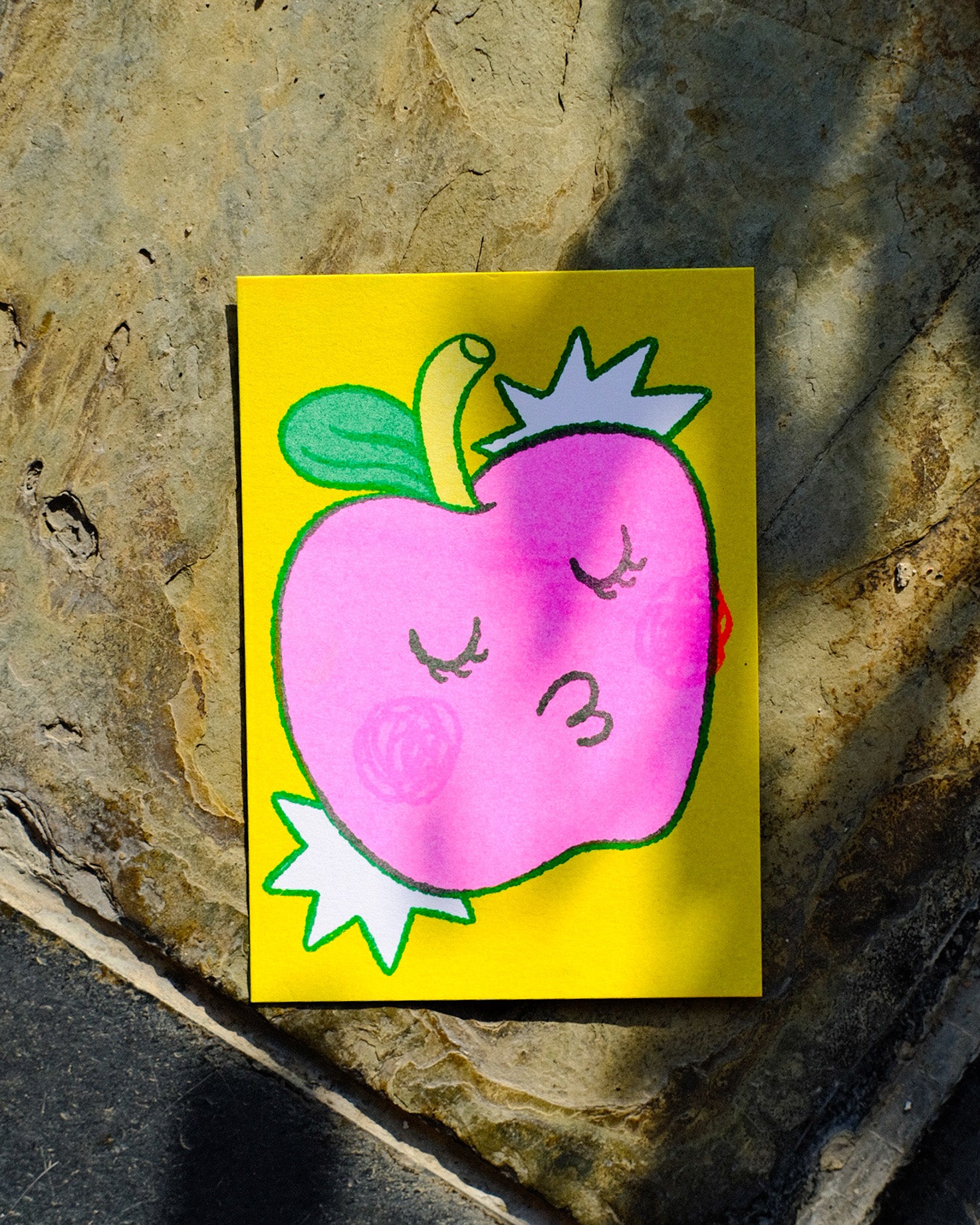 Pretty Apple