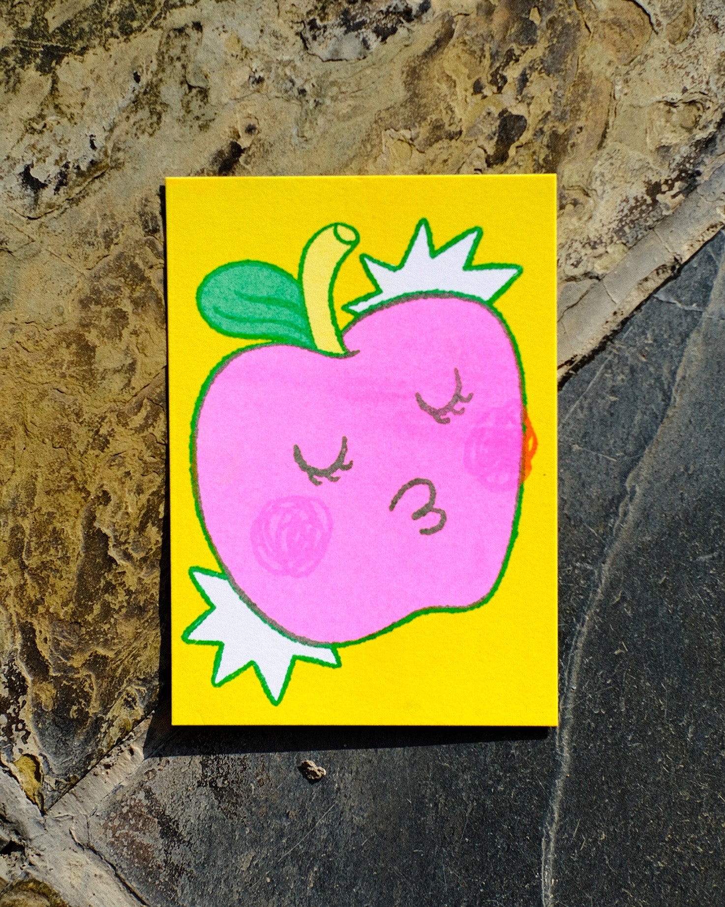 Pretty Apple